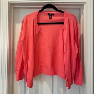 Short Button Cardigan